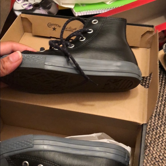 Barley used all Leather Converse - Picture 4 of 5